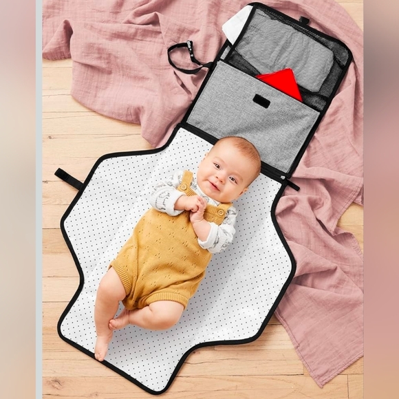 Skip Hop Other - Skip Hop Portable Diaper Baby Travel | Changing Pad Newborn Baby Girl & Boy